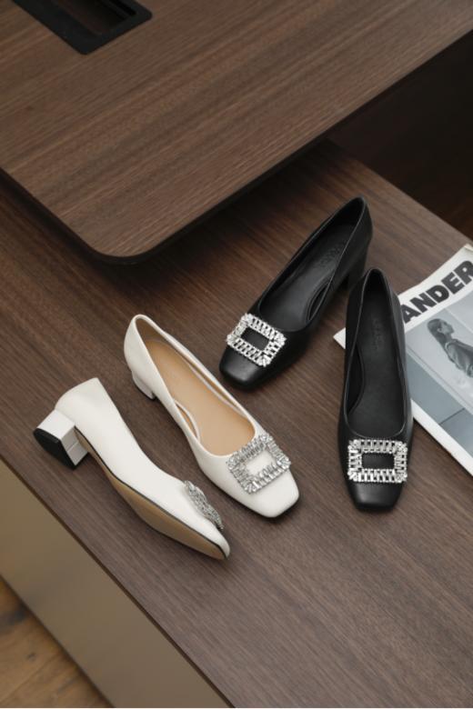 🌈【品牌直发】高端小羊皮鞋❗️停产再降150元清❗️专柜正品✨LARARIA 小羊皮单鞋/乐福鞋/跟鞋， 纯正小羊皮面料，😘上海专柜同步在售1000元以上！ 商品图3