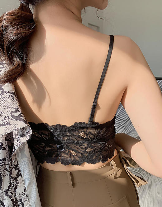 云仓【2026】妇人家法式蕾丝花朵三角杯美背 ，舒服到忘了存在 商品图5