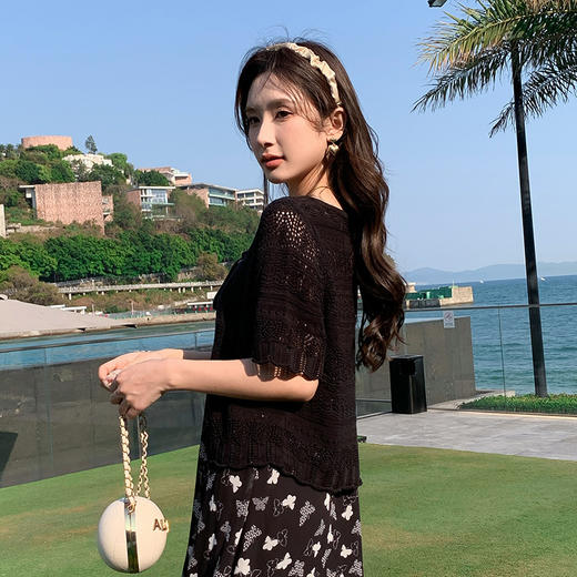 奢姿大码女装2025夏季减龄镂空V领时尚针织衫胖妹妹简约百搭上衣9652693806 商品图3