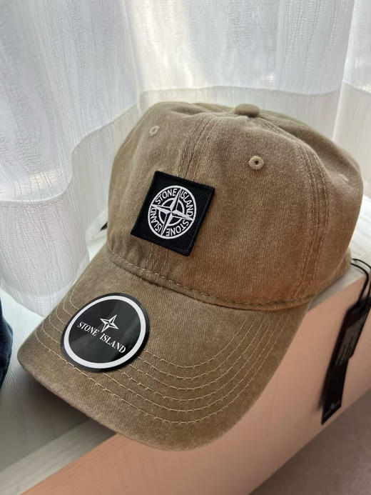 原单正品石头岛Stone lsland水洗做旧蜡染棒球帽 男女同款户外运动鸭舌帽 穿搭潮品 懒人必备遮阳帽。
五个色 商品图4