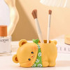 【黄油小熊，装饰摆件系列】可爱小熊笔筒收纳摆件 学习学生教师节礼物笔筒 儿童书桌装饰品-QQ 商品缩略图1