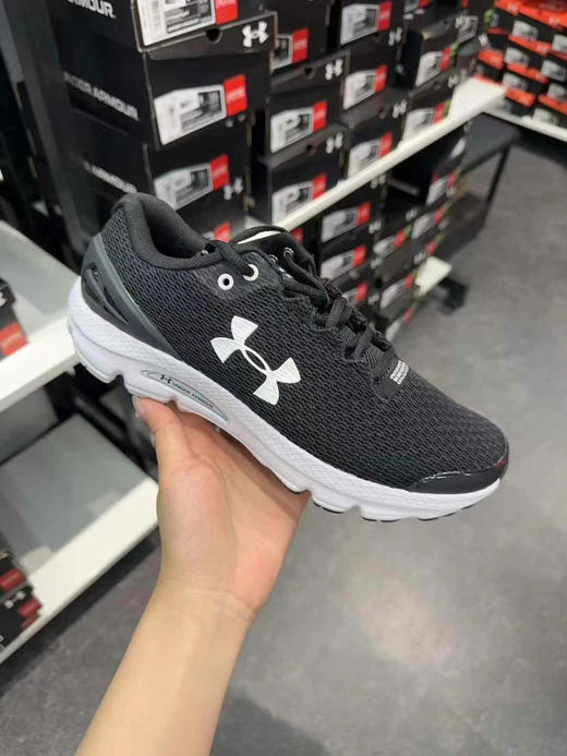 UA安德玛⚠️女士运动鞋💥💰599✈️👟减震防滑耐磨，轻便透气运动鞋、脚感舒适！ 商品图1