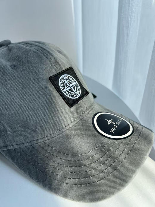 原单正品石头岛Stone lsland水洗做旧蜡染棒球帽 男女同款户外运动鸭舌帽 穿搭潮品 懒人必备遮阳帽。
五个色 商品图11