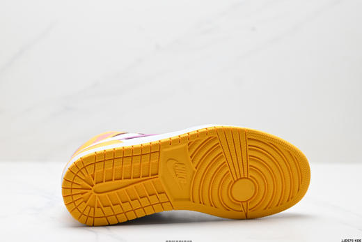 耐克乔丹Air Jordan 1 Retro Mid中帮经典复古休闲运动板鞋DZ5485-052男鞋 商品图8