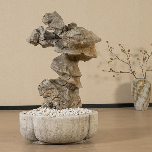 清 太湖石文房赏石配汉白玉海棠形赏盆 商品图0