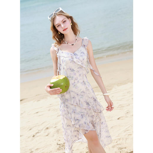 三彩2025夏季新款碎花吊带裙荷叶边飘带连衣裙A字裙度假M 商品图1