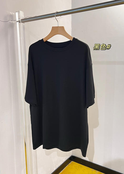 CK Jeans男士简约浮雕字母纯色休闲圆领短袖T恤 商品图6