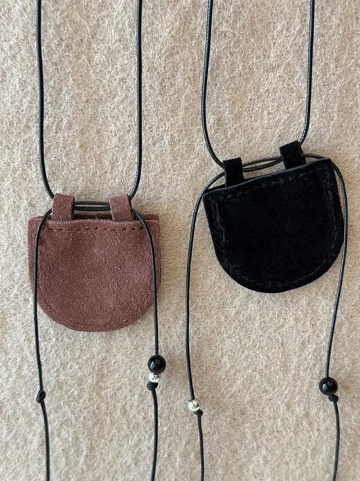 熙世界严选✘极简韩系穿搭凹造型时装配饰挂脖迷你小包设计感精致mini月牙包项链2025新款户外旅行 商品图4