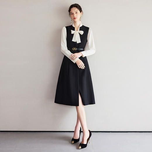 IWY/春季穿搭一整套新款香槟色蝴蝶结长袖衬衫法式黑色连衣裙B522+Q1261 商品图2