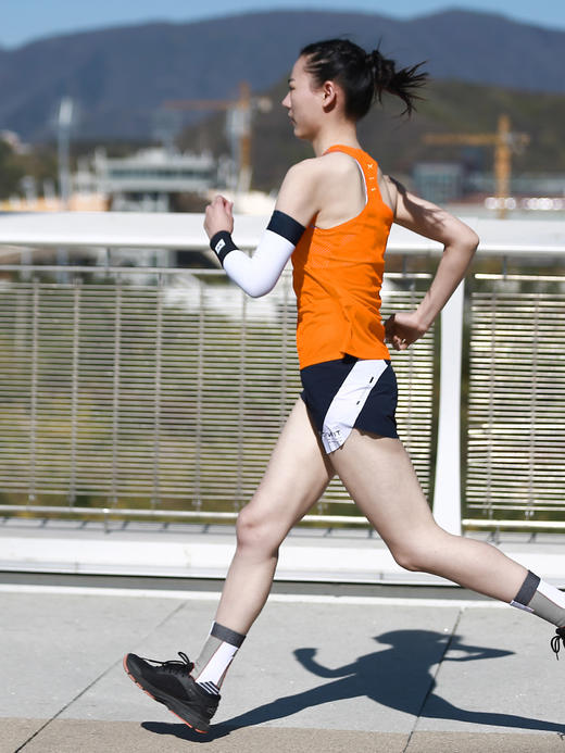  BODYWIT(身体智慧）女子天翼PRO马拉松背心 商品图1