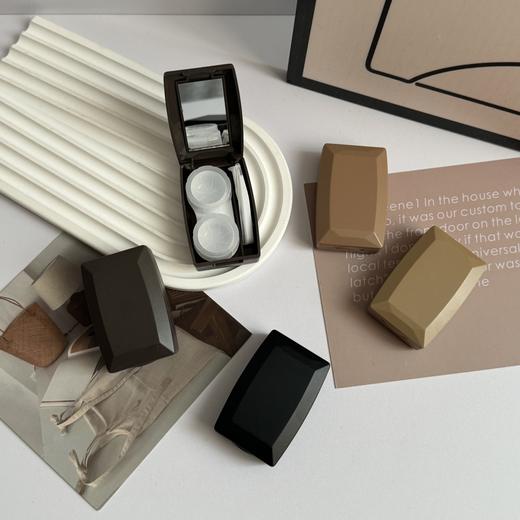 隐形眼镜盒/像鱼B115 商品图0