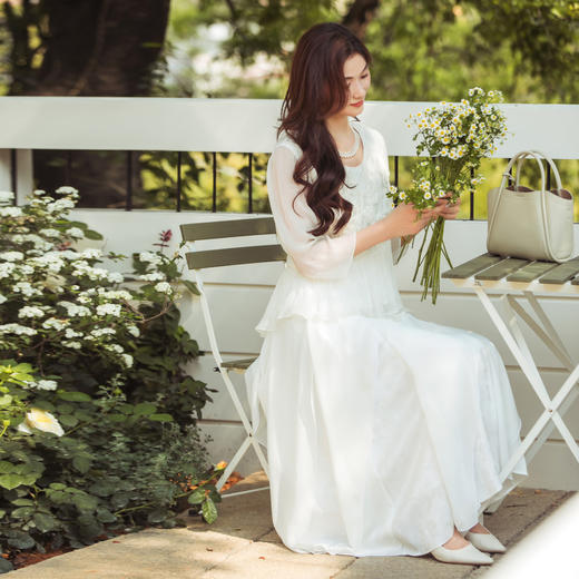 【林栖设计小店】【林栖推荐】（现货）2025年春夏新品简约气质百搭花瓣飞片半身裙女N1952301黑色N1952301B 商品图2