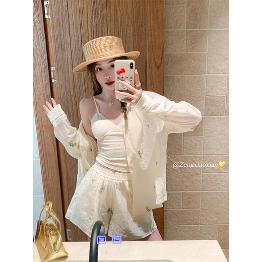 <曾小咸推荐>韩系清新一整套杏色绣花防晒衬衫短裤 商品图2