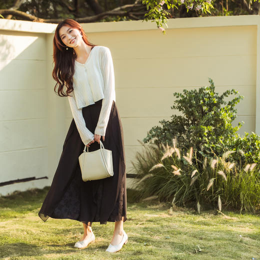 【林栖设计小店】【林栖推荐】（现货）2025年春夏新品简约气质百搭花瓣飞片半身裙女N1952301黑色N1952301B 商品图9