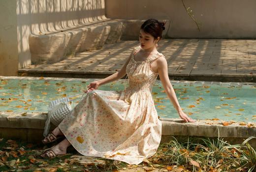 【门店同款】ENJOY夏季“悠然之境”油画打揽连衣裙 162253131 商品图8