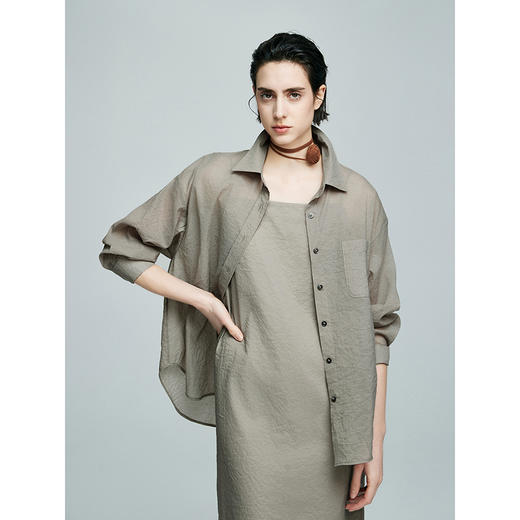 棉仓363604020-初棉叠穿-微皱透感棉纱衬衫/吊带裙套装 商品图0