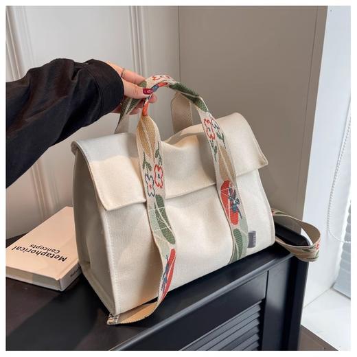 裁缝学苑AQ449简约休闲帆布大包包女新款流行百搭手提包时尚小众单肩斜挎包 商品图2