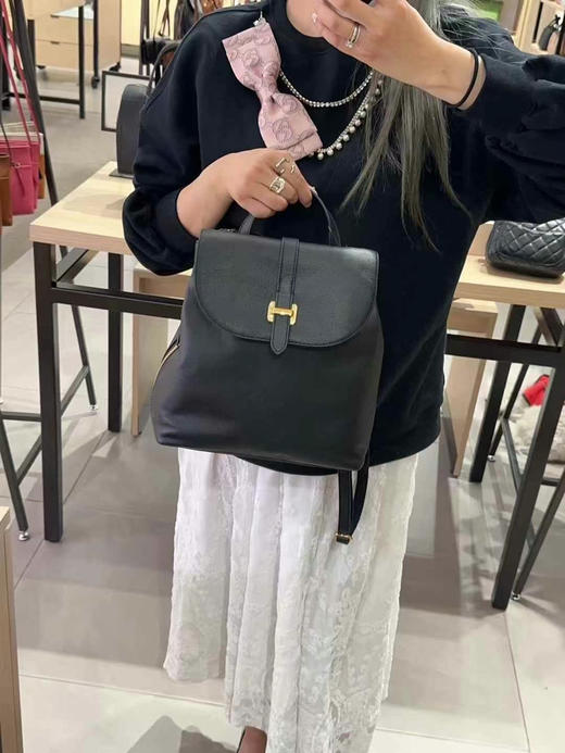 Fossil纯牛皮金属扣双肩包💰958‼️顶级头层小牛皮🐂 商品图2