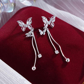 子佩集S925银【风动蝶随】耳钉【Z16842】纯银时尚蝴蝶锆石流苏耳钉2503