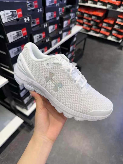 UA安德玛⚠️女士运动鞋💥💰599✈️👟减震防滑耐磨，轻便透气运动鞋、脚感舒适！ 商品图3