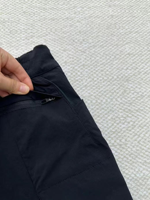 正品 lululemon露露 Cargo Pocket系列男士工装运动短裤，男女同款，客供透气速干科技面料
颜色：米白、黑色、绿色
尺码：M～XXL
非质量问题只换不退 商品图7