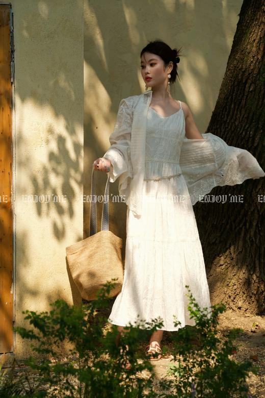 【门店同款】ENJOY夏季“悠然之境”刺绣花吊带裙 162253182 商品图4