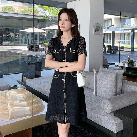 奢姿大码女装2025夏季气质镂空蕾丝连衣裙胖妹妹假口袋V领裙子9952869335 商品图2