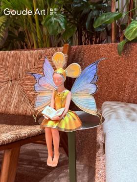 栾佳齐《蜕羽天使-思2》然女孩