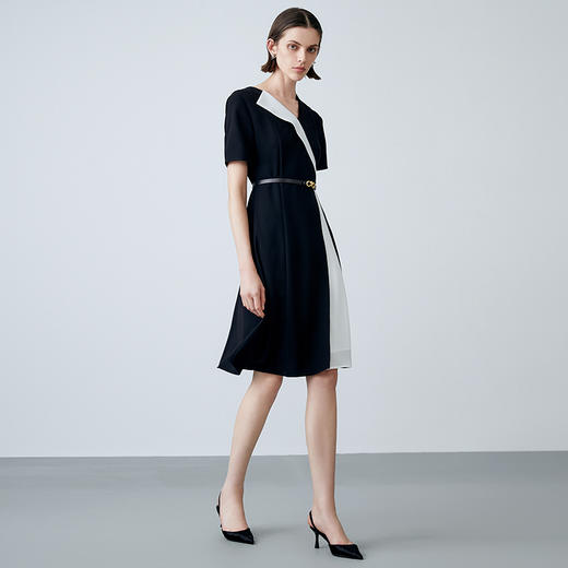 EITIE爱特爱夏新款气质大方通勤撞色收腰显瘦连衣裙7807517 商品图1
