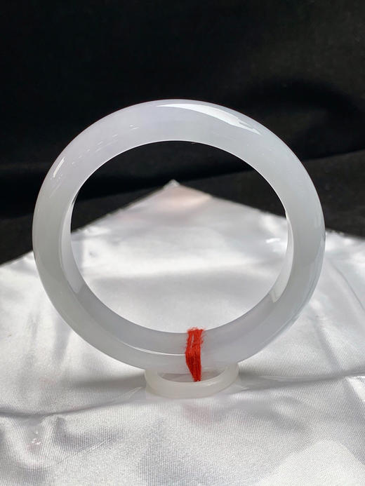 612600，57.7圈口，白冰正圈平安镯，清爽白月光，冰润有光感 商品图0