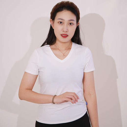 青云染女士基础圆领T恤 商品图7