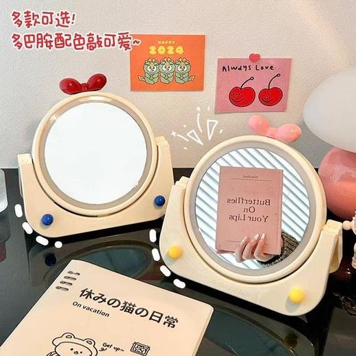 「ins化妆镜！折叠设计」便携桌面壁挂宿舍台式镜子 学生宿舍打孔梳妆镜旋转居家日用 商品图3