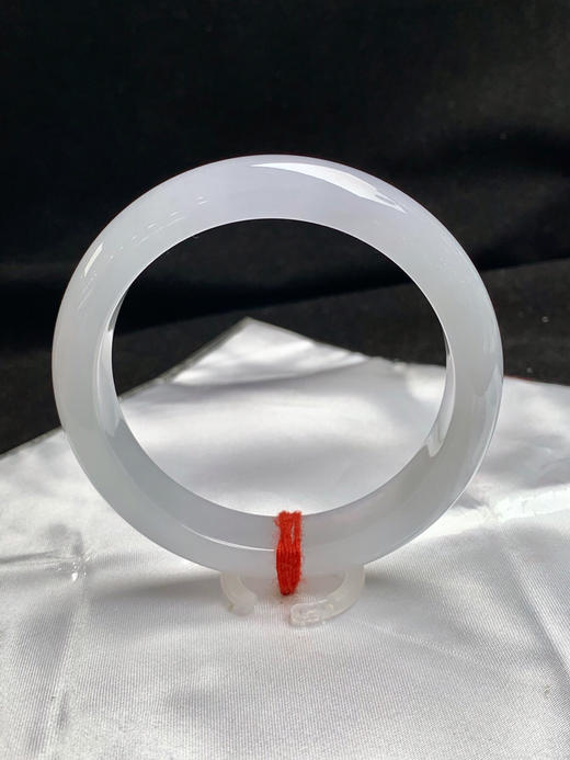 612600，57.7圈口，白冰正圈平安镯，清爽白月光，冰润有光感 商品图3