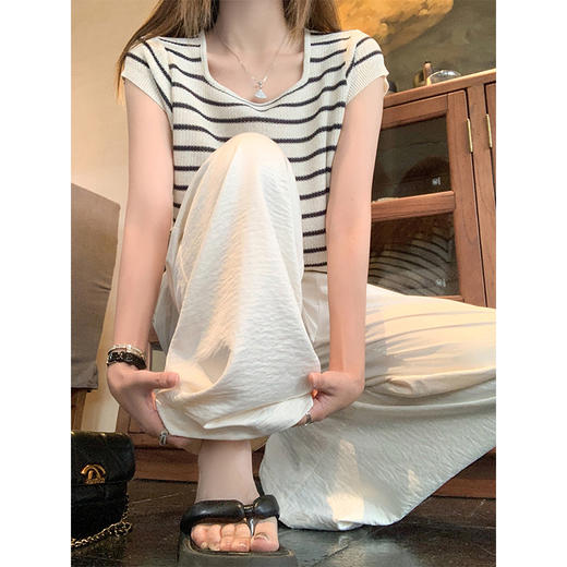 <曾小咸推荐>4.7现货秒杀 ！微信超特价！2色阔腿垂坠感休闲裤 日常159.99 立减90 秒杀69.99！！ 条纹短袖 秒杀59.99！！ 商品图3