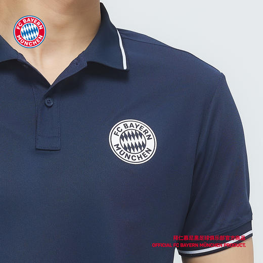【官方正版】拜仁慕尼黑足球俱乐部丨春夏简约蓝色POLO衫立体队徽印花 商品图4