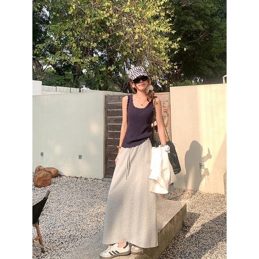 <曾小咸推荐>韩系3色木耳边修身显瘦吊带背心 商品图4