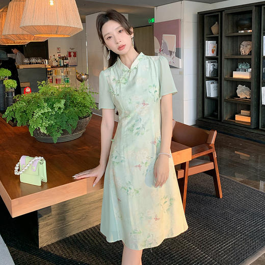 【清仓超15天不保价】奢姿大码女装2025夏季新款胖妹妹新中式旗袍立领盘扣优雅连衣裙9952869287【1】 商品图4