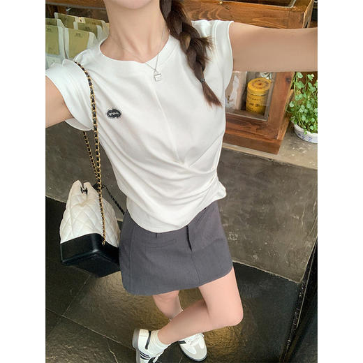 <曾小咸推荐>小众别致白色扭结小飞袖圆领短袖T恤 商品图1