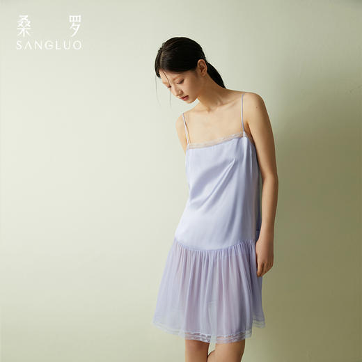 桑罗真丝吊带短裙2024年夏季新款蕾丝拼接甜美连衣裙可外穿睡裙 商品图3