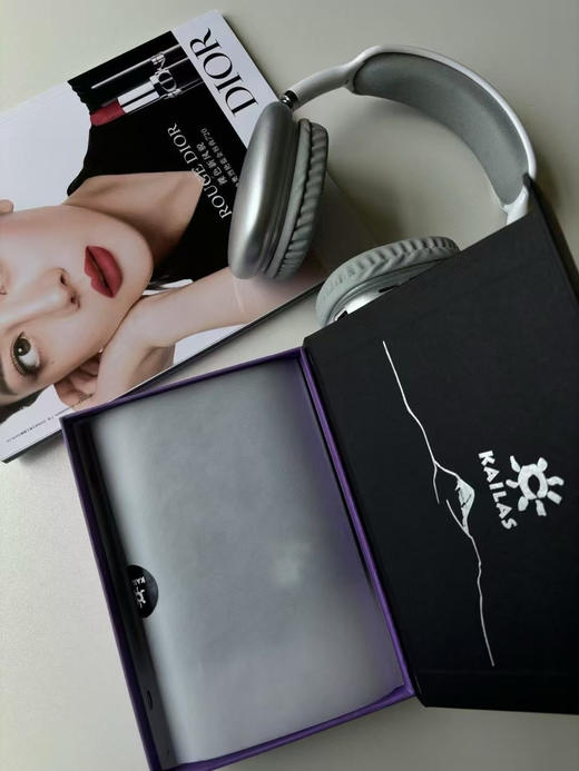 原单正品凯乐石—-男士内裤礼盒装
颜色：烟兰，湖兰，灰绿
尺码L XL XXL XXXL
一个三条 商品图1