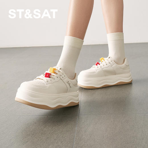 【轻便厚底】星期六潮酷玩家百搭小白鞋SSD1112454 商品图2