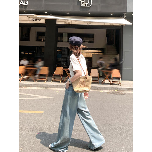 <曾小咸推荐>3.25现货秒杀！重工蕾丝拼接钉珠V领T恤 日常119.99/件 立减50 秒杀69.99/件！！ 商品图4