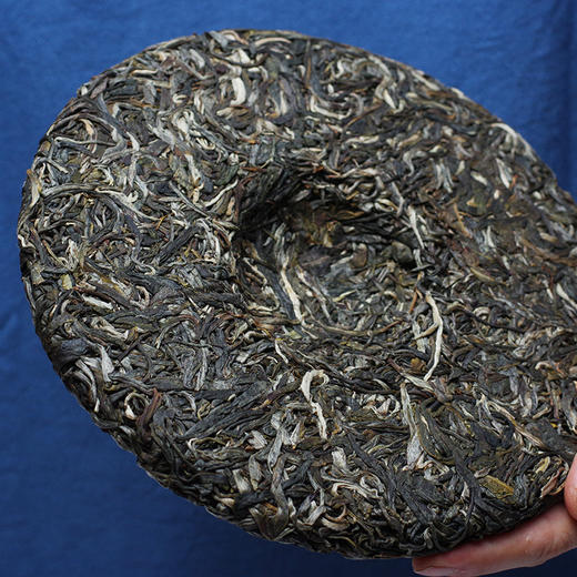 【茶王地系列】元昌号2025年老班章古树纯料357克生饼 商品图1