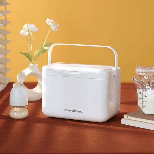 安迪芒果超便携美妆冰箱AM-LCX003 商品图4
