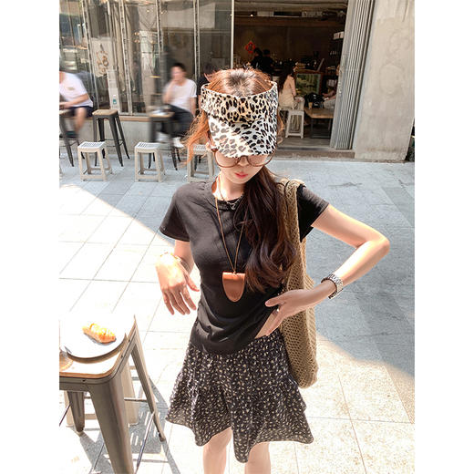 【110元任选3件】现货秒杀！4色修身短袖T恤 商品图2