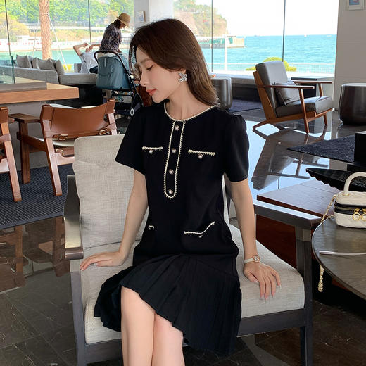 奢姿大码女装2025夏季纽扣设计时尚连衣裙胖妹妹轻奢优雅百褶裙子9952890359【1】 商品图2