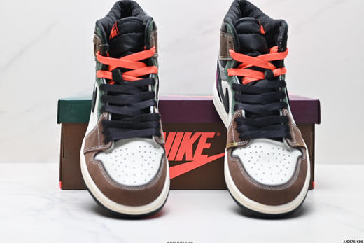耐克乔丹Air Jordan 1 Retro Mid中帮经典复古休闲运动板鞋DZ5485-052男鞋 商品图6