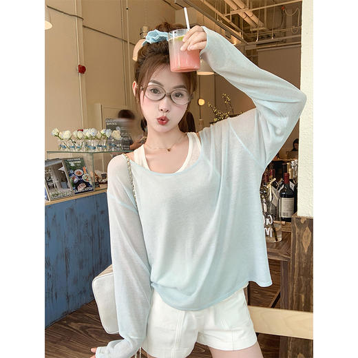 <曾小咸推荐>蓝色防晒罩衫T恤白色背心真两件套【预售3-15天发货】 商品图0