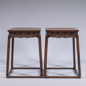 二十世纪 红木镶瘿木浮雕螭龙纹带托泥方香几（一对）