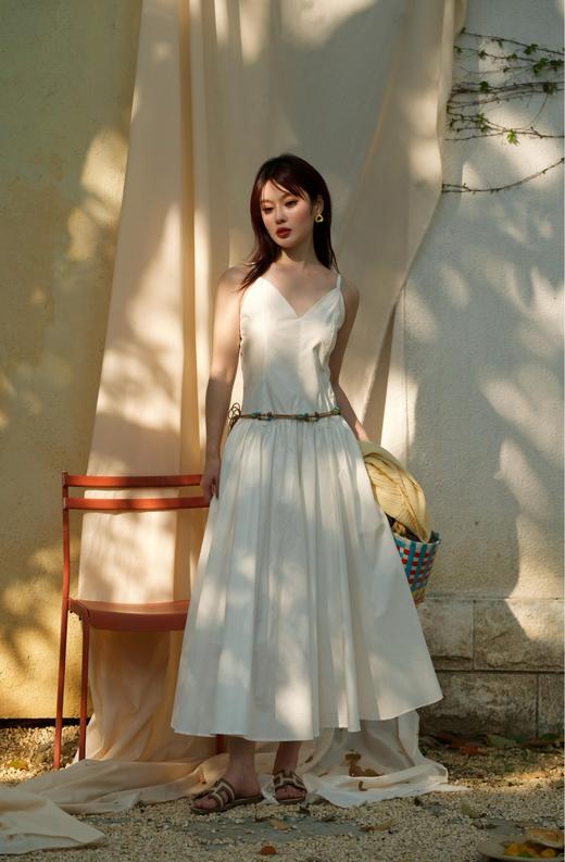 【门店同款】ENJOY夏季都市漫游简约收腰吊带裙 162253035 商品图0